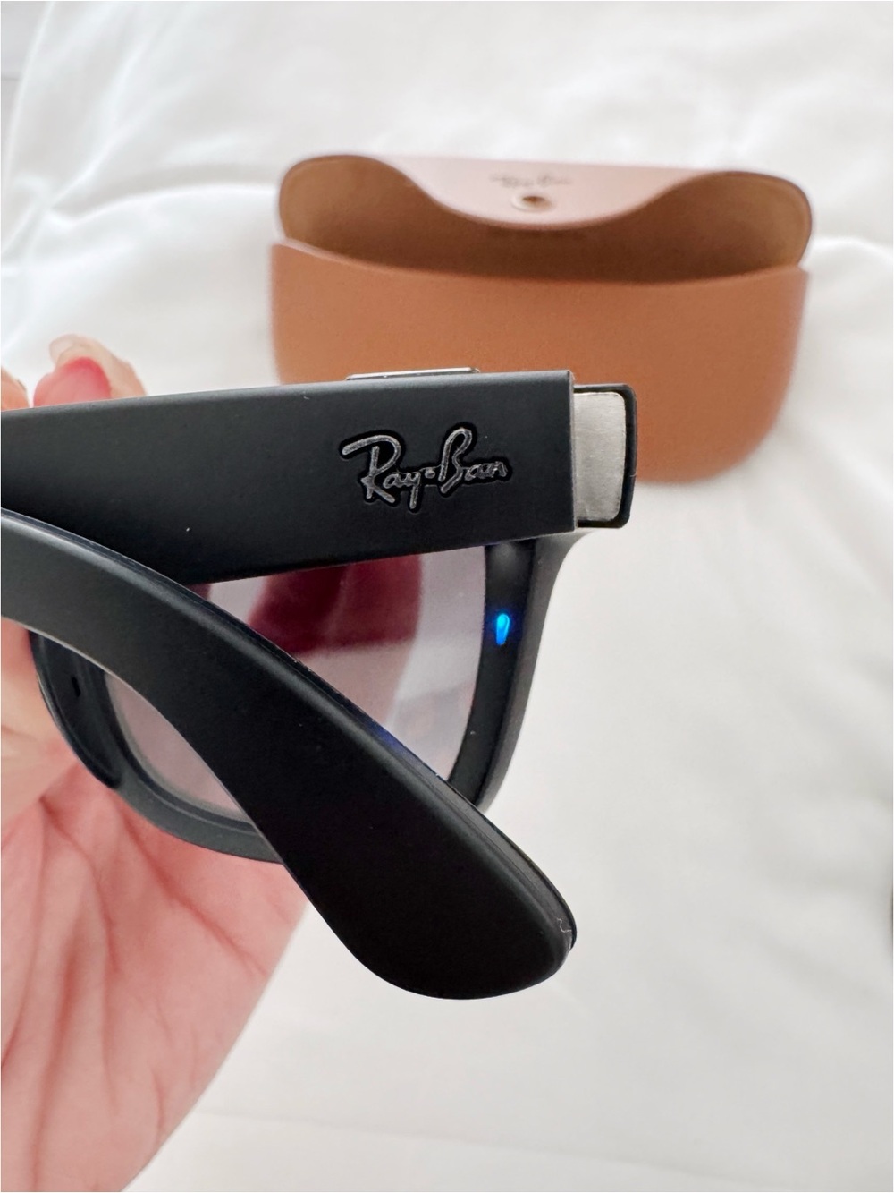 Ray-Ban META Black Polarized Sunglasses - Picture 5 of 6